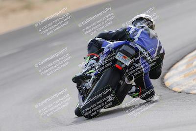 media/Dec-17-2022-SoCal Trackdays (Sat) [[224abd9271]]/Turn 10 Backside (120pm)/